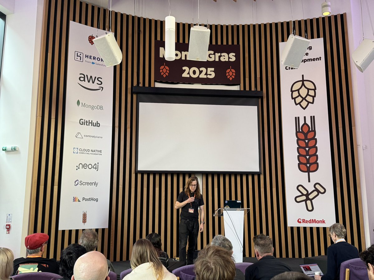 Julian Wood tweet media