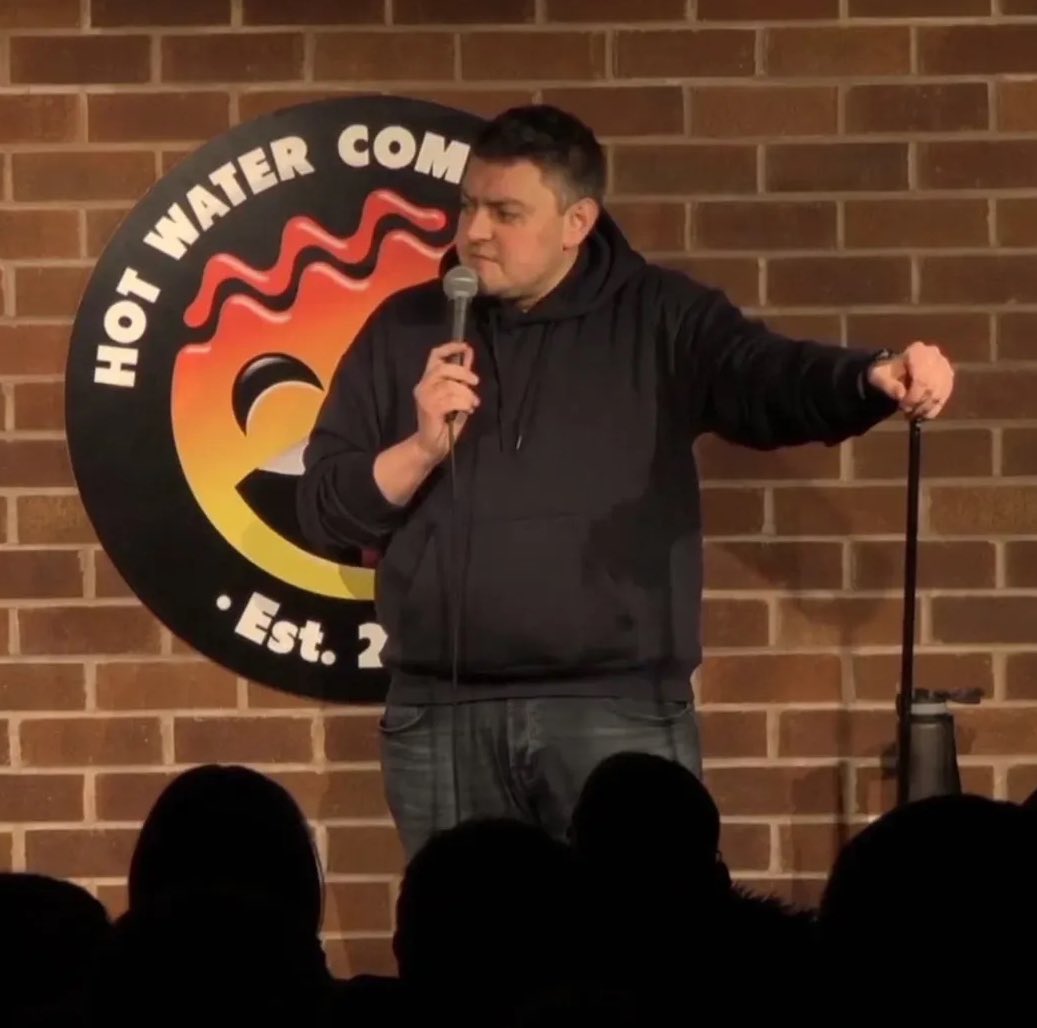 Joke & Mirrors Comedy Club tweet media