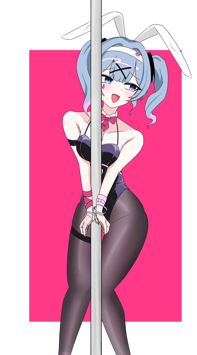 Ronx533020's tweet photo. Rabbit Hole #RabbitHole #miku #HatsuneMiku #illustration #drawing #bunnygirl https://t.co/vaeLe8LFAn