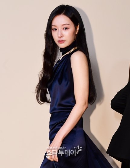 angel_geewonii's tweet photo. 냉미녀 분위기🔥 https://t.co/UdaN1yvAnI