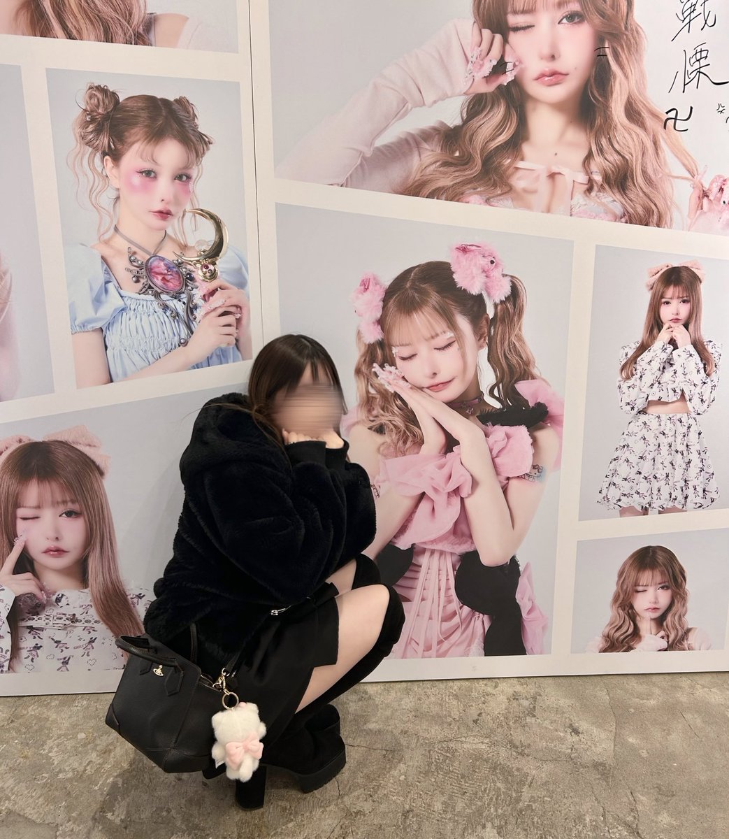 FAB___0aya's tweet photo. 戦慄かなのポップアップ💝💝
幸せ異空間に計4回の訪問の末、トレカはコンプしたけど🎀チェキこないので30日ラスチャレ💧💢(  ͡   ͜   ͡  .)✌🏻 https://t.co/wX4oITqtdF