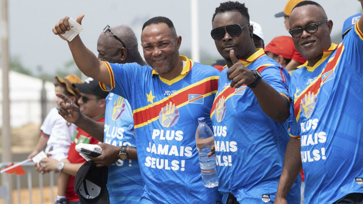 RFI's tweet photo. Coupe du monde 2026: en RDC, on croit fortement à la qualification des Léopards
➡️ https://t.co/q8TgiiQ0ZP https://t.co/6RE3xyQnEo