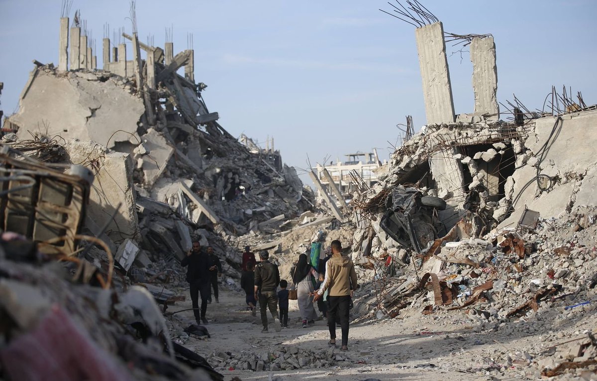 AlertesInfos's tweet photo. 🚨🇵🇸🇮🇱 ALERTE INFO - 855 personnes sont DÉCÉDÉES à Gaza depuis la reprise des frappes israéliennes. (ministère palestinien via AFP)

📸 : Mahmoud Zaki/Xinhua https://t.co/gxcSSyODKL