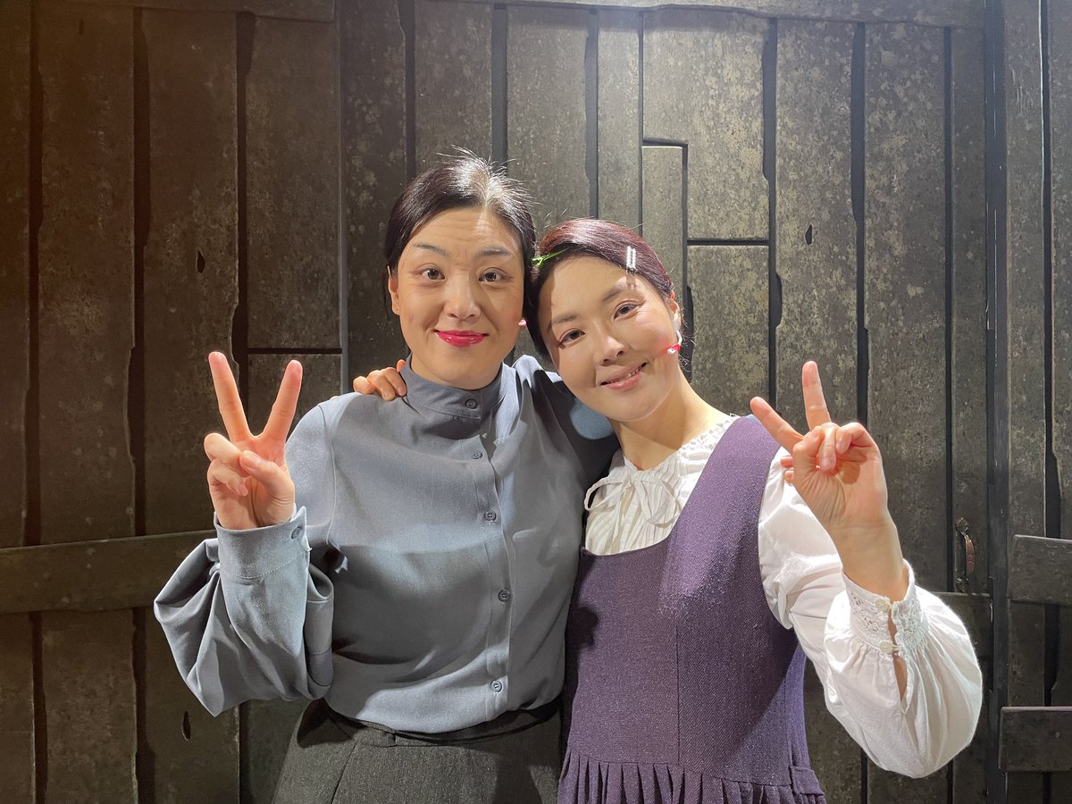 𝐅𝐈𝐑𝐒𝐓 𝐌𝐀𝐍

오늘은 안유진 루시와
장예원 샤를로트 페어의 마지막 집필이었습니다.

카트린/루시 #안유진 
샤를로트 #장예원 

그동안 많은 사랑 보내주셔서 감사합니다🌻

-
뮤지컬 <퍼스트 맨: 카뮈가 남긴 마지막 이야기>
2025.01.10-03.30
링크아트센터드림 드림4관