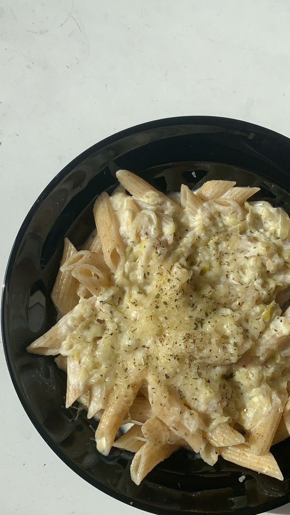 ndiaghost's tweet photo. Feliz día mundial del queso a todos los amantes como yo https://t.co/sHh1SXAfAd