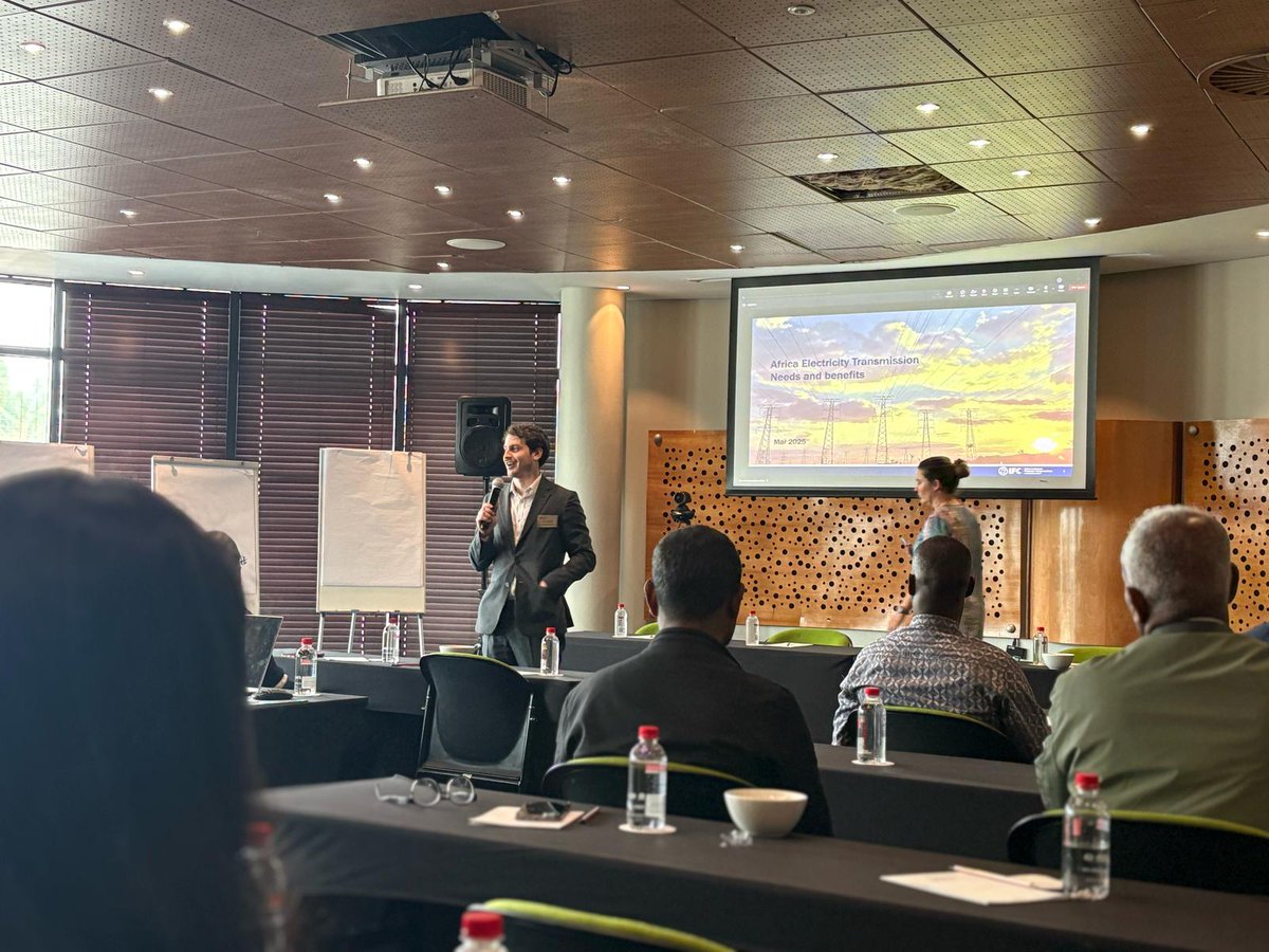 RES4Africa's tweet photo. 📢#RES4Africa and @IFCAfrica, successfully concluded the Master Class on Private Sector Participation in Africa’s Transmission Grids! 🌱💡
 
More Information 👉 https://t.co/immXHakOkx https://t.co/Mq4QEtv12Q