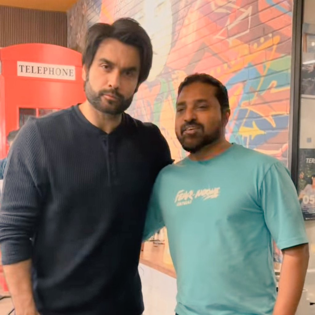 ChitraSK03's tweet image. Vivian meet with Producer Nadir Khan.

#VivianDsena #VDians #VSquad