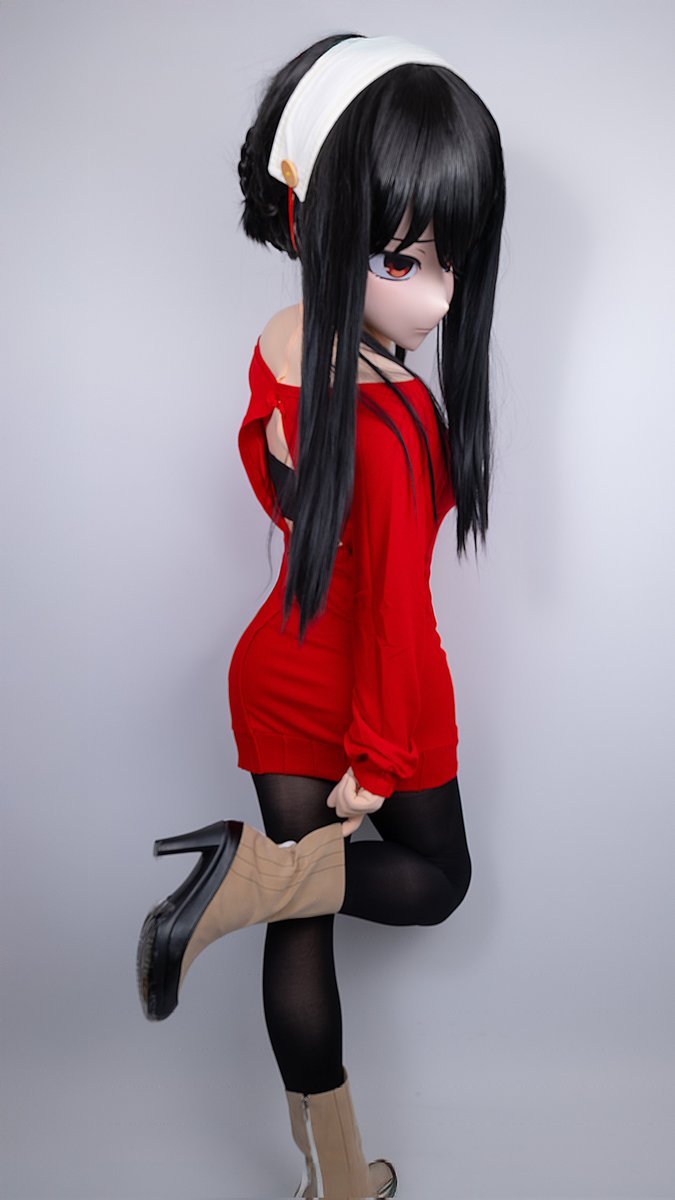 KigurumiBella (@kigurumi_bella) on Twitter photo ヨルさんの後ろ姿 🤔 ヨルさんの後ろ姿 🤔