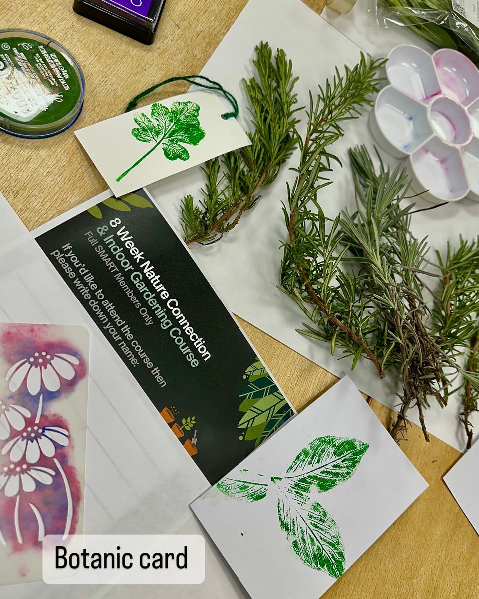HCGAGardens's tweet image. 🌿✨ Our 8-week Nature Connection and Indoor Gardening course with @SMARTLondon came to a beautiful end last Thursday! What an amazing journey it’s been, from exploring the power of essential oils for nature connection to creating our own botanical cards.
#AdultLearning 
#Nature