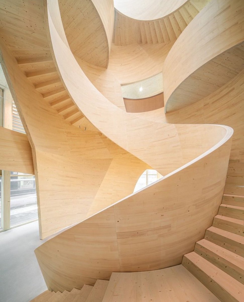 This is an awesome staircase