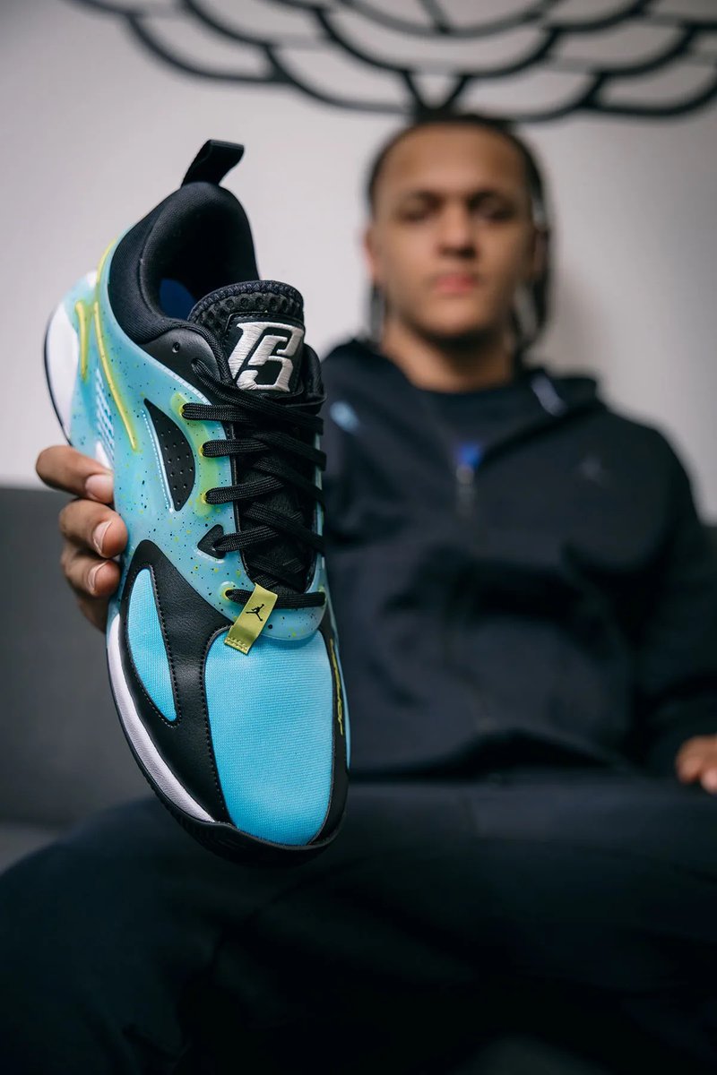 skstore_pl's tweet photo. Jordan Heir Series "Paolo" nawiązuje do Seattle Rotary, gdzie Banchero stawiał pierwsze kroki 🏀
Buty z historią, dostępne w szerokiej rozmiarówce i w niższej cenie.
➡ https://t.co/kEnxy8UhHQ
#SeattleRotary #PaoloBanchero #JordanHeir https://t.co/aGTzWgmYvJ