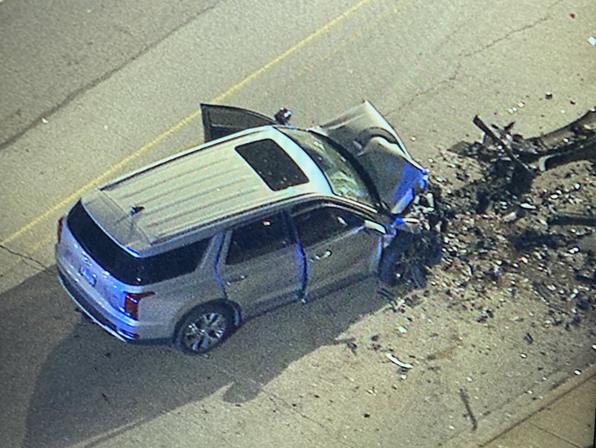 Fatal crash investigation near Midway. 55th is blocked between Central &amp; Parkside. Use Archer or 56th St instead.