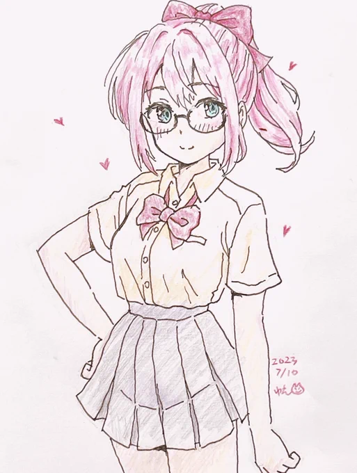 色鉛筆で描いて手描きのイラストをChatGPTに塗り直してもらったら、頭部の立体感は正しい感じになったけど、やっぱりキャラ性が違うものに引っ張られるな… 