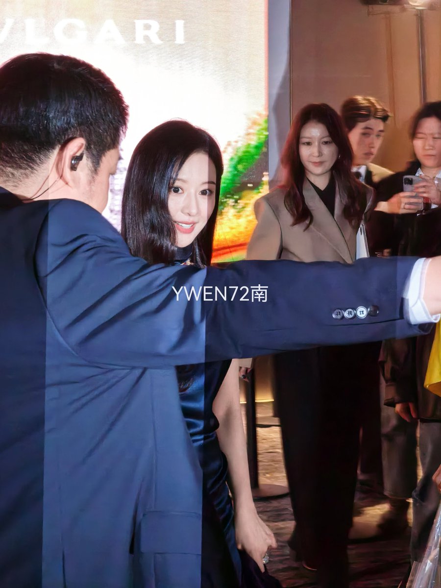 ywen727's tweet photo. 250327
KIM JIWON AT BVLGARI FUTURA SEOUL 
回去看天花板啦！
Have a good rest！！
#김지원 #KimJiwonxBvlgari #KimJiWon #BvlgariSerpenti #SerpentiInfinito https://t.co/zXe8iG7Zt6