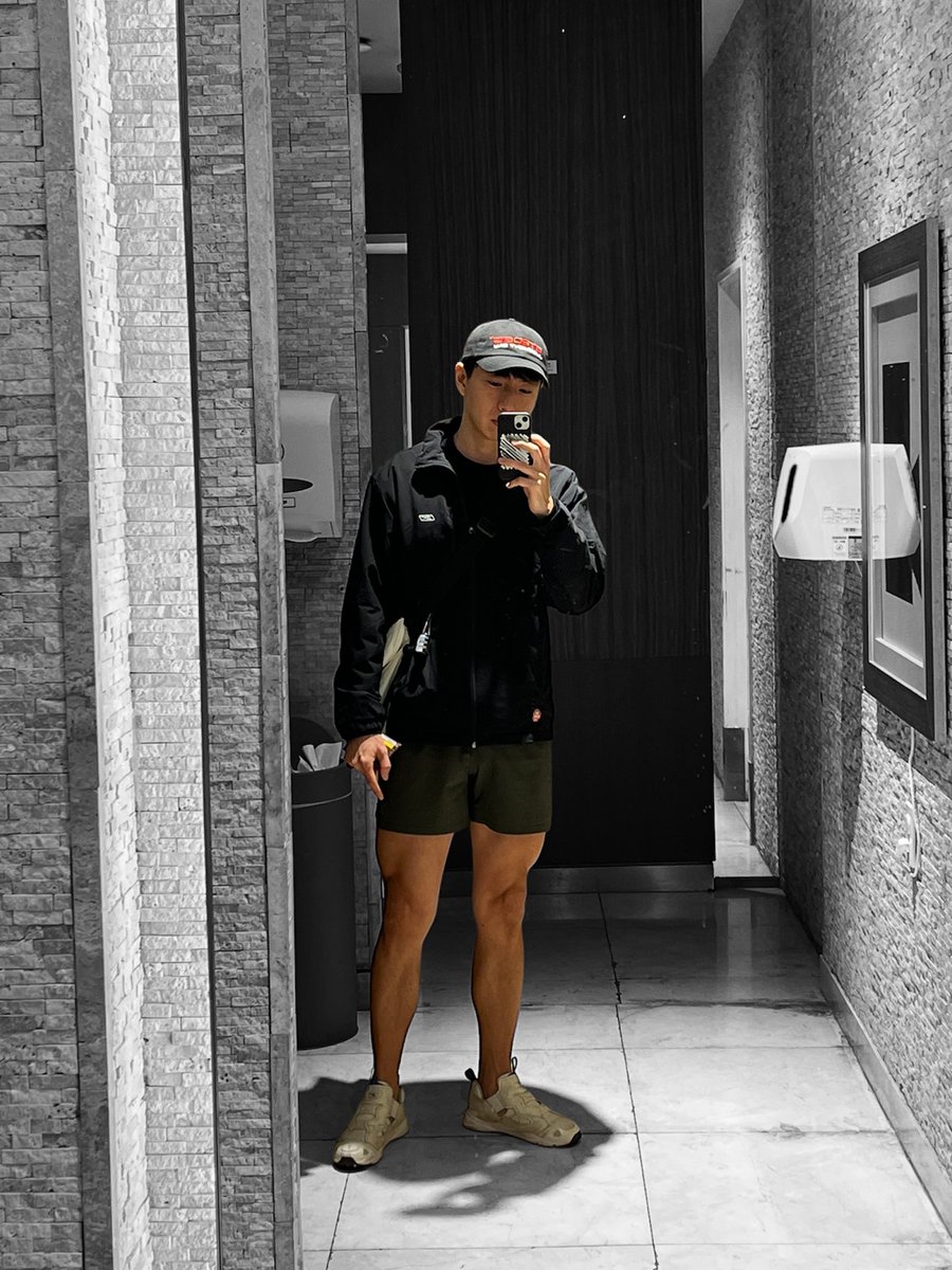 Mutojc's tweet image. (졸림