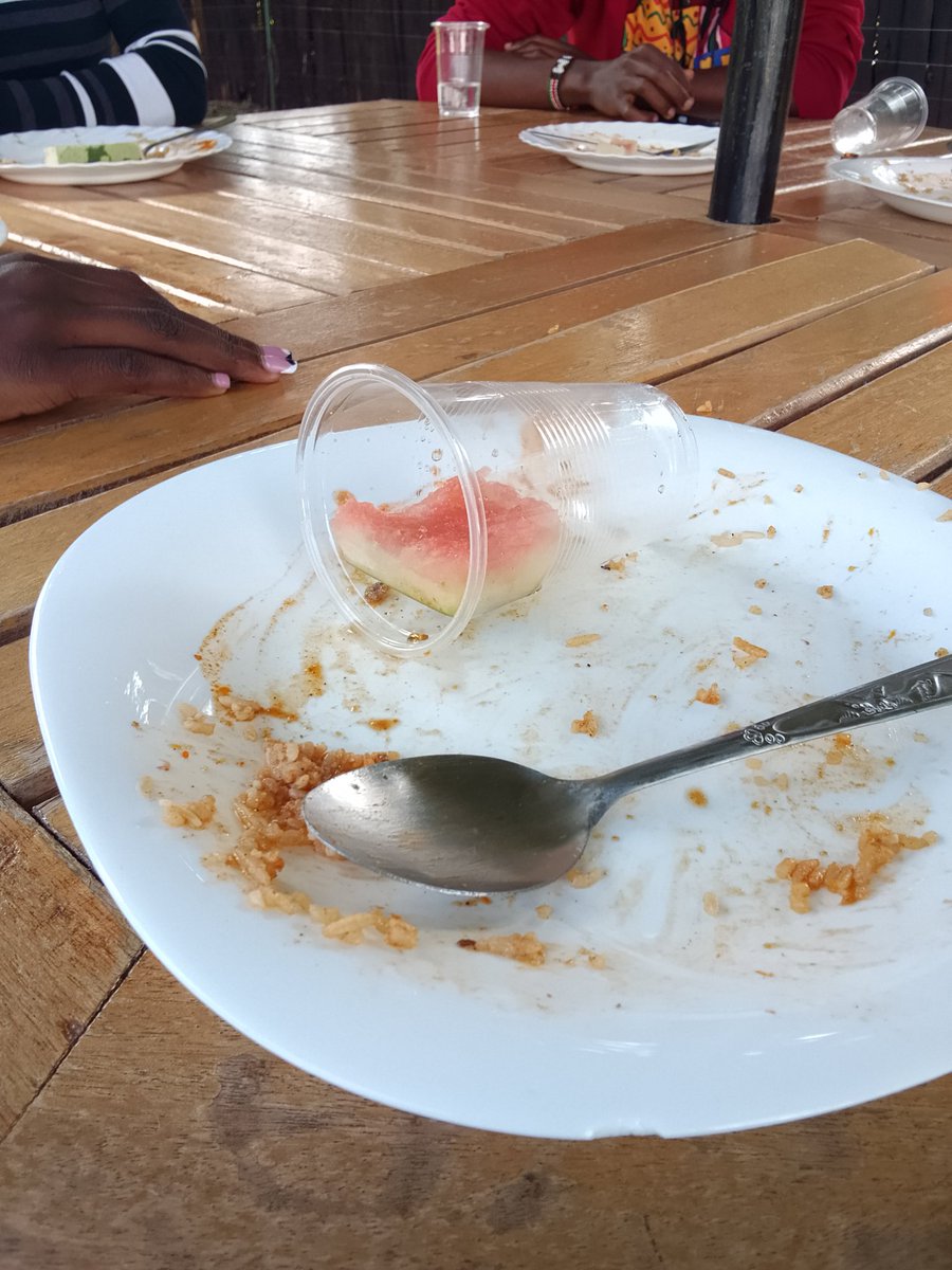 Leo nimemaliza chakula😌
<a href="/Africastalking/">Africa's Talking</a> wanatulisha vizuri😇

#WomenInTech
#BuildWithAT
#WeLoveNerds