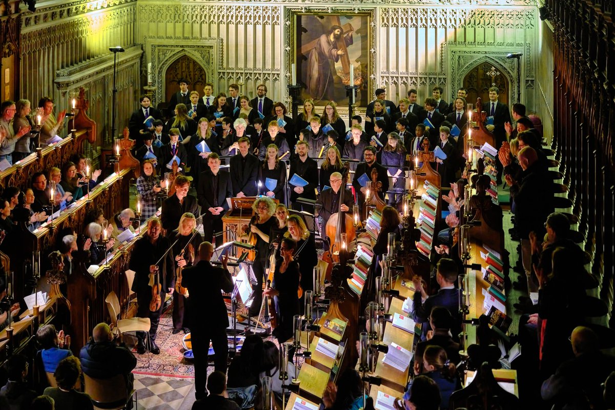 Thank you to Hugh Warwick for these photos of last Friday's memorable performance of Bach's St John Passion in the Chapel.  It was such a privilege to welcome back a number of familiar faces as soloists, including one who happened to be in the audience and bravely stepped in!
