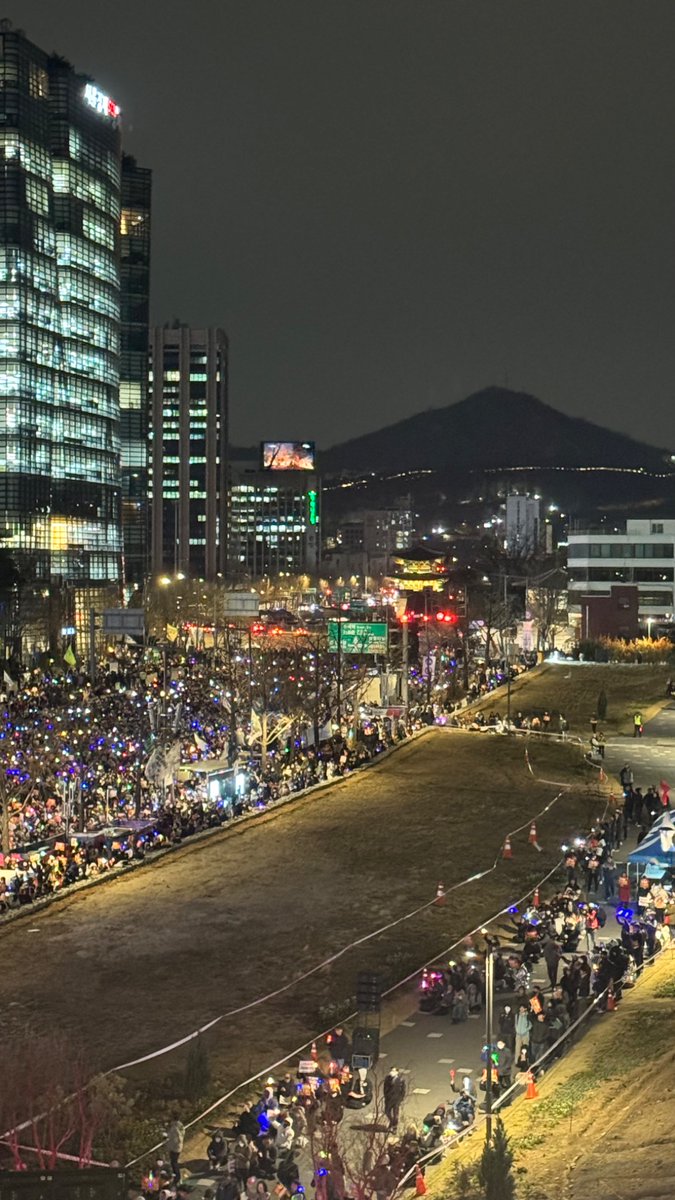 e (@e_of_nothing) on Twitter photo 