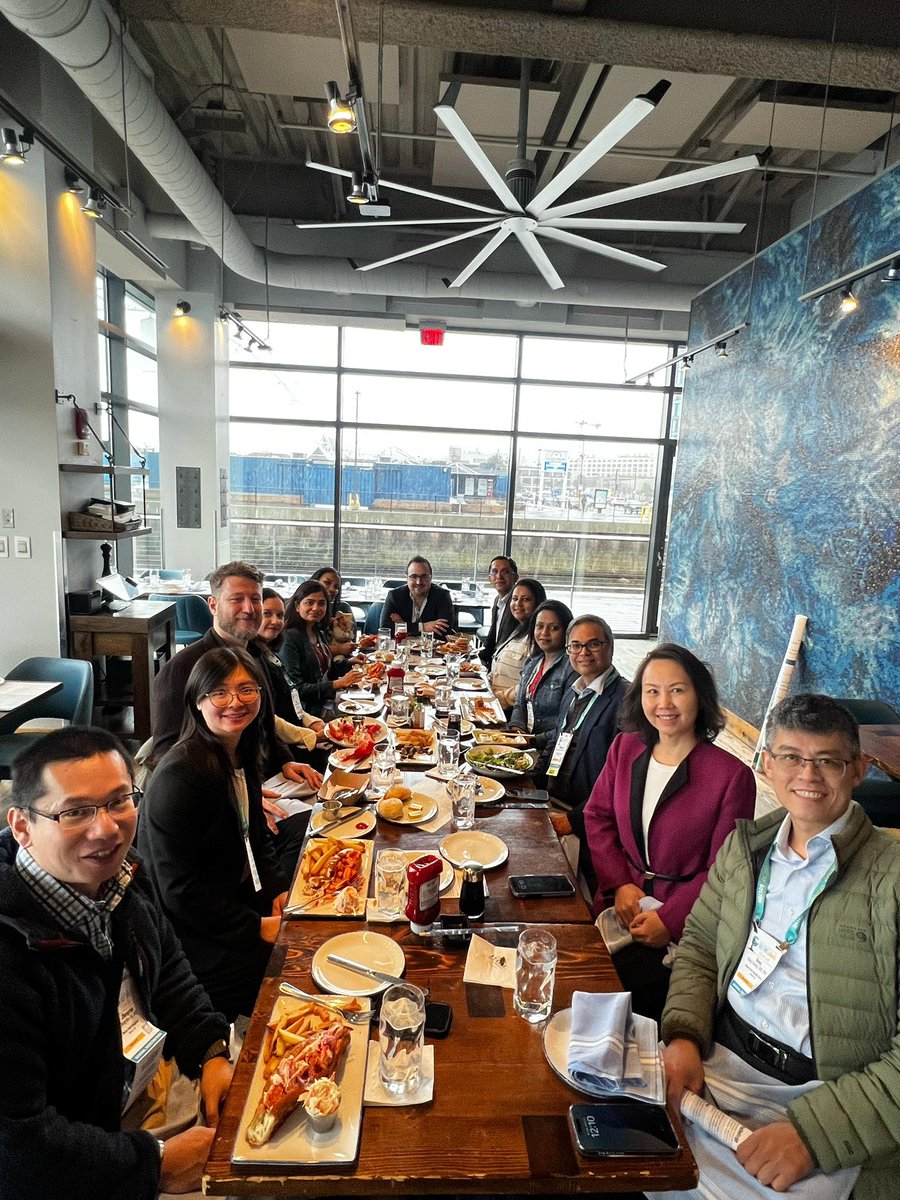 That’s a wrap on #USCAP2025!
Our @HenryFordPath residents lit up Boston with high-impact posters, platform talks, and award-winning science.
Even better? Reuniting with faculty, mentors, and friends.

One team. One mission. Proud to be #HFHPathres
#PathTwitter #MedEd