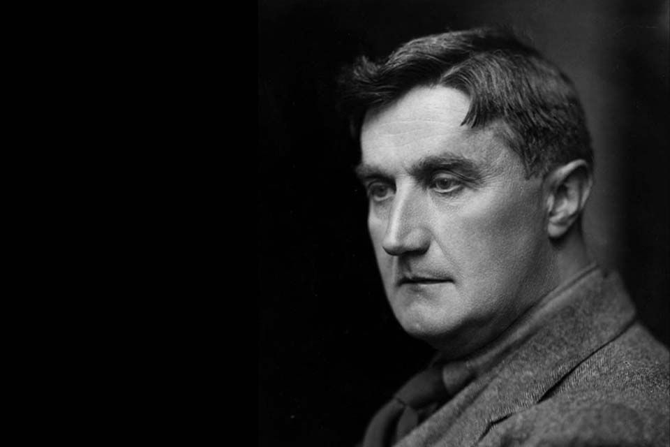 Vaughan Williams Foundation (@vwfndn) on Twitter photo David Wright, <a href="/RCMLondon/">Royal College of Music</a> Professor of the Social History of Music, explores how RVW influenced his students - particularly in his resolute support for women composers - and how his liberated approach helped shape the musical landscape in Britain: rcm.ac.uk/upbeat/article… David Wright, <a href="/RCMLondon/">Royal College of Music</a> Professor of the Social History of Music, explores how RVW influenced his students - particularly in his resolute support for women composers - and how his liberated approach helped shape the musical landscape in Britain: rcm.ac.uk/upbeat/article…