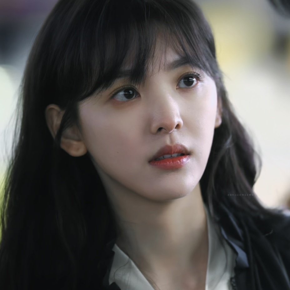 쌍옌이 3년 쫓아다니고 6년 못잊고 반년 기다린 여자