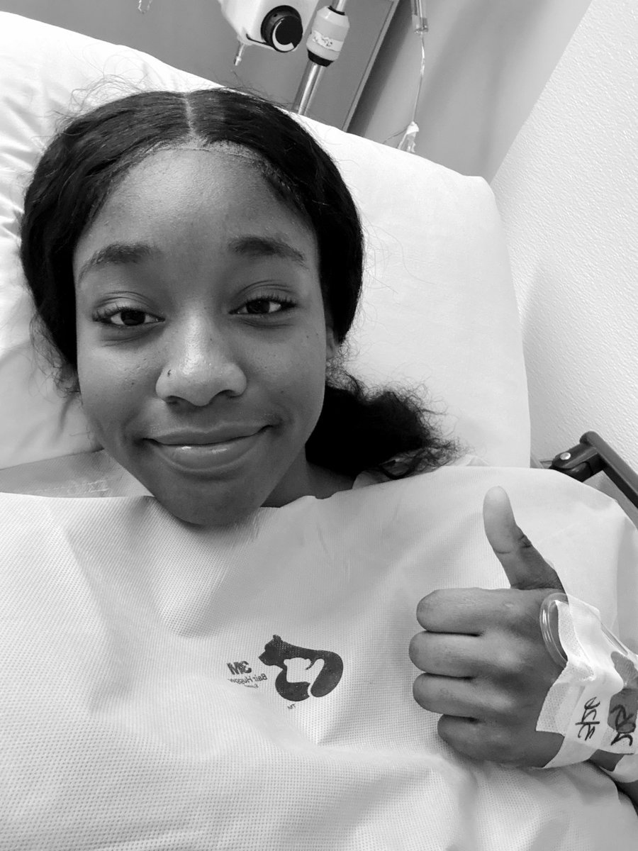 Hey fam , yesterday I had surgery on my meniscus. I believe God chose me for this journey I will be back BETTER than ever gotta thank the man above for making it this far 🙌🏽🙏🏽 the journey continues…