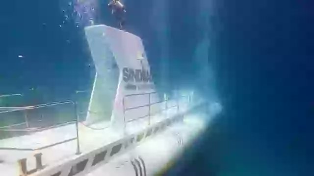 un sous-marin touristique coule, faisant au moins 6 victimes en mer Rouge
#actualité #infos #mer