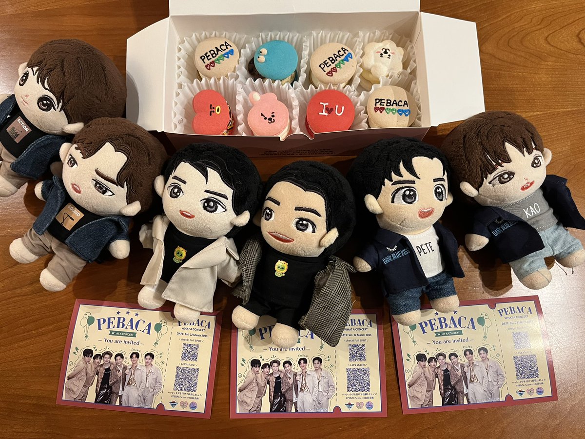 #PEBACAconcert  お友達のおうちで開催だったので、お手土産にしたのはこちらのマカロン！PEBACAのネーム入り。美味しかったです😋ギブアウェイもありがとうございました😊
#PEBACAconcert合同企画