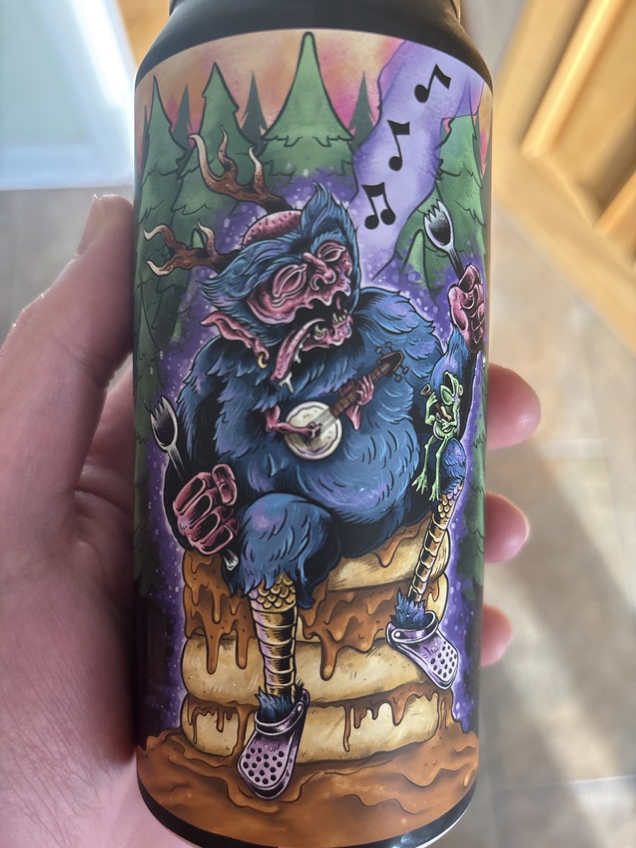 Supping on this, absolutely lovely fruits of the forest triple stacked breakfast waffle sour 10.3%. Defo a 4.3/5