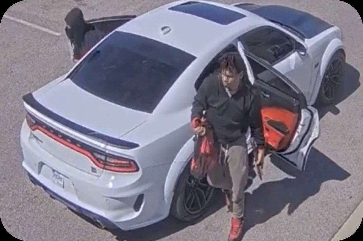 SignTheArtist's tweet image. Memphis Police identified the man responsible for killing Sayso P and injuring Sauce Walka as 21-year-old Jayden Dandridge