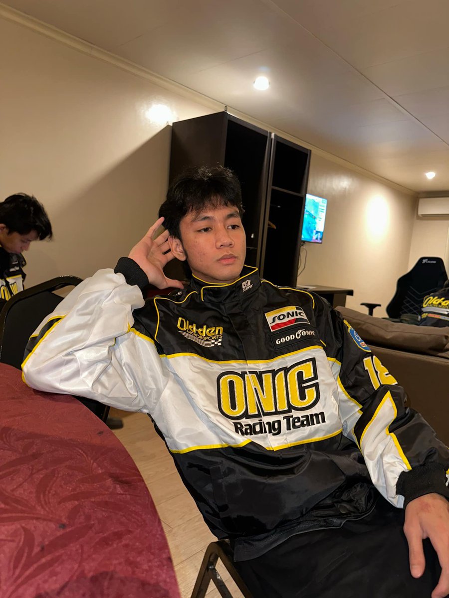 frinceee (@superecnirf) on Twitter photo 