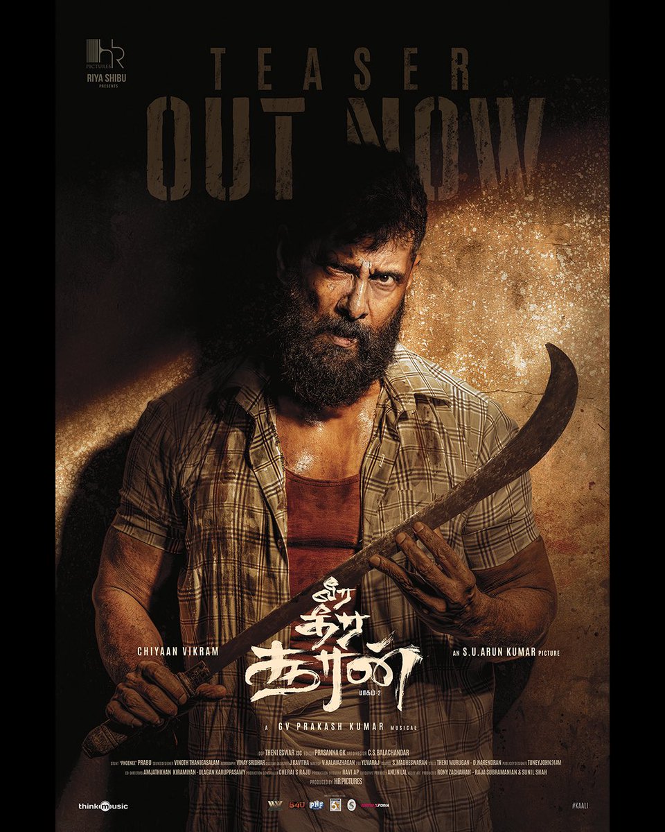 HULKDAK's tweet photo. Watched #VeeraDheeraSooranFDFS
@vasutheatre
An Raw action film🔥 from @chiyaan 
after long years. @hr_pictures @chiyaanCVF 
One single shot 15mins absolutely firee🔥🔥🌟 @gvprakash BGM and cinematography 👌👌 https://t.co/rOKMUmyaeR