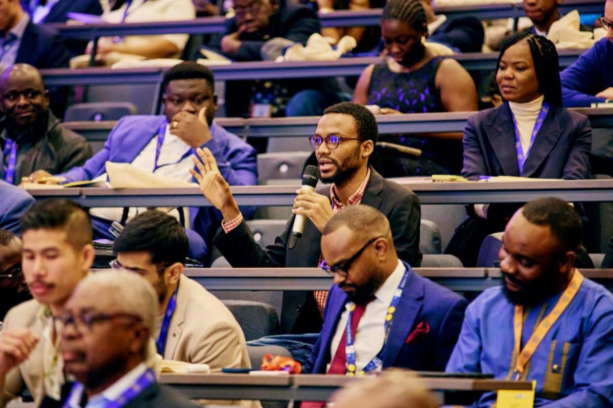 Pic 1: Lagos, 2022

Pic 2: Oxford, 2025

Do hard things; do them consistently. Keep the faith. Stay true to your purpose. And watch your dreams unfold into reality.