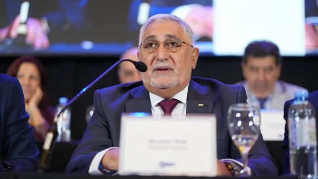 aer's tweet photo. Ricardo Diab fue elegido nuevo presidente de CAME
https://t.co/iyCoquY2qc
#redcame #nuevasautoridades #nuevopresidente #esconlaspymes #sospymesoscame #ricardodiab #rosario #pymesargentinas https://t.co/qjOxJr5HaP