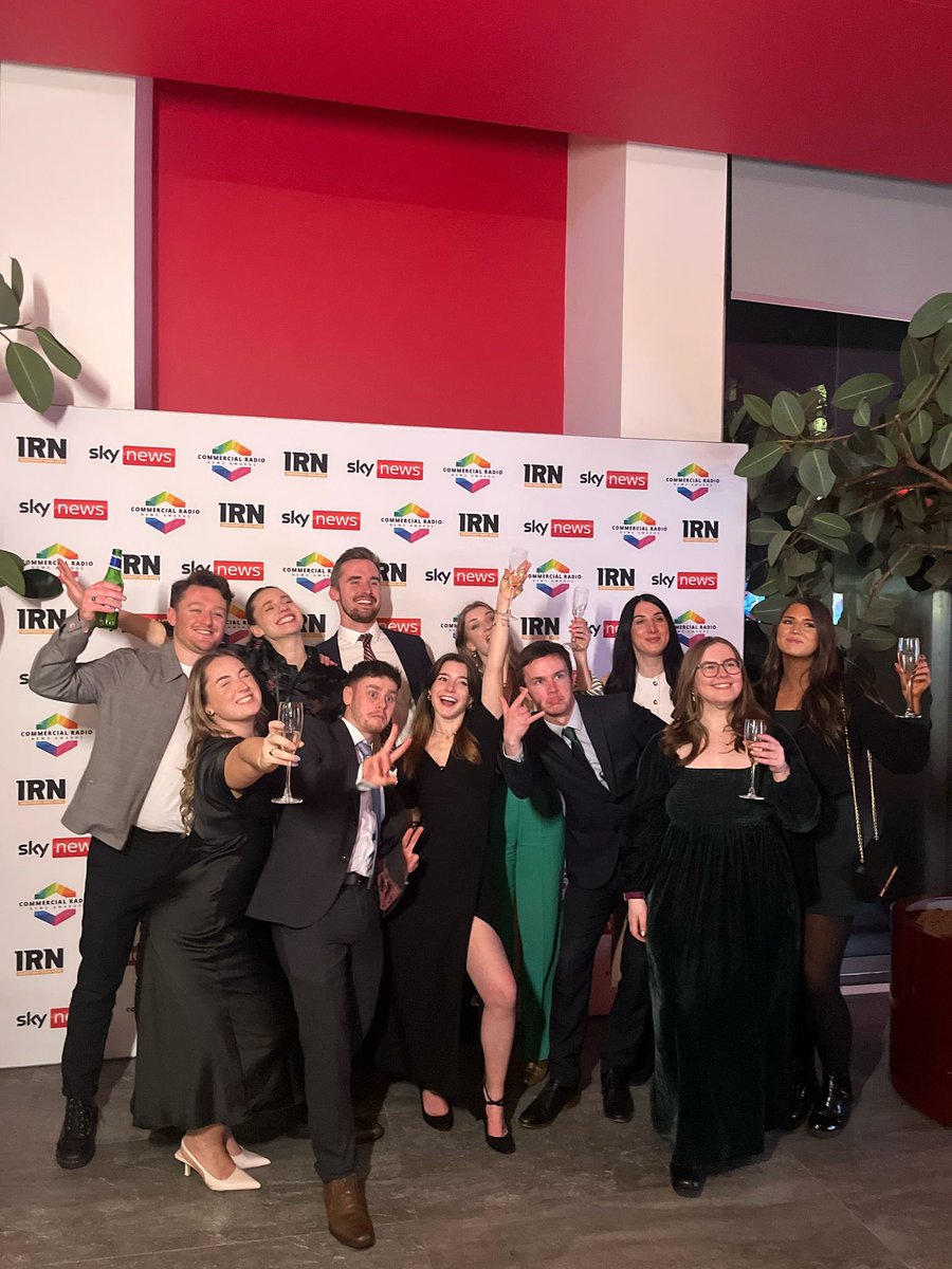 Rather wonderful day at the <a href="/IRNAwards/">Commercial Radio News Awards</a> yesterday with our <a href="/bauermedia/">Bauer Media Group UK</a> East Team and colleagues.

Grateful to have been nominated for News Team of the Year for our work in 2024, very proud to be a part of our team.

A big congratulations to all those who won!🎙️