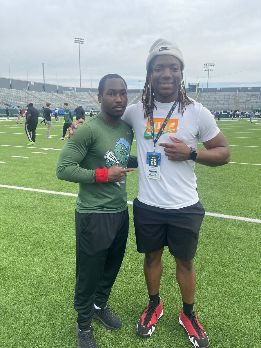 Donovan Crow (@donovancrow1) on Twitter photo Incredible experience at <a href="/GreenWaveFB/">Tulane Football</a> & great talking to <a href="/coachbhays/">Coach Brock Hays</a>! Thanks <a href="/Peter_Hontas/">Peter Hontas</a> for the invite! Can't wait to get back! #UptownFootball
<a href="/TULNrecruiting/">Tulane Football News🏈🌊🧃</a> <a href="/JustinHerrup/">Justin Herrup</a>
<a href="/HallTechSports1/">Hall-Tech Sports</a> <a href="/BDPRecruiting/">Bryan Payton</a>
<a href="/ALPrepStars/">ALPrepStars</a> <a href="/RecruitsAlabama/">Alabama Recruits</a>
<a href="/AL7AFootball/">Alabama7AFootball</a> <a href="/RecruitDevils/">Central Football</a> Incredible experience at <a href="/GreenWaveFB/">Tulane Football</a> & great talking to <a href="/coachbhays/">Coach Brock Hays</a>! Thanks <a href="/Peter_Hontas/">Peter Hontas</a> for the invite! Can't wait to get back! #UptownFootball
<a href="/TULNrecruiting/">Tulane Football News🏈🌊🧃</a> <a href="/JustinHerrup/">Justin Herrup</a>
<a href="/HallTechSports1/">Hall-Tech Sports</a> <a href="/BDPRecruiting/">Bryan Payton</a>
<a href="/ALPrepStars/">ALPrepStars</a> <a href="/RecruitsAlabama/">Alabama Recruits</a>
<a href="/AL7AFootball/">Alabama7AFootball</a> <a href="/RecruitDevils/">Central Football</a>