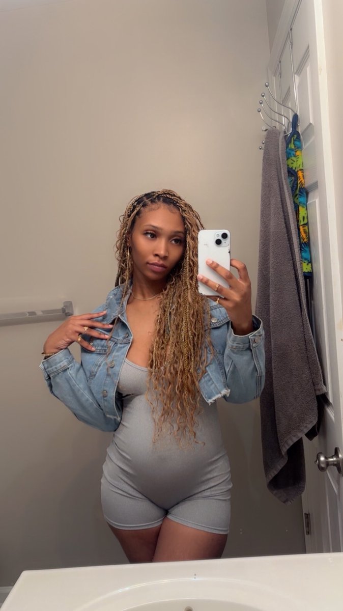 _astoldbyJAZ's tweet photo. real hot mom sht β€οΈβπ₯
#gotmilf 𫦠https://t.co/8AUZckQKzm
