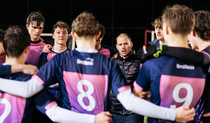 Our First XI have made the final of the U18 Tier 2 National competition and will compete at the Olympic Park towards the end of April 🏑

The game ended 5-3 to Charterhouse in what can be described as an outstanding schoolboy hockey match 👏