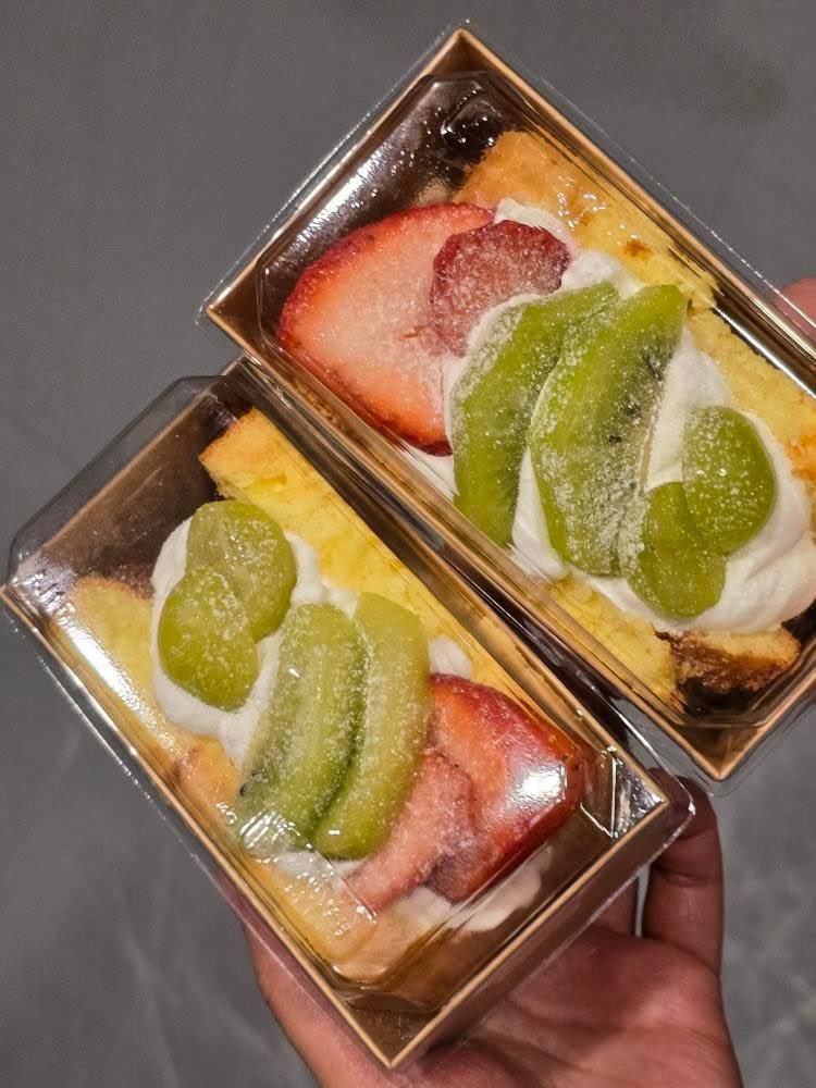 수건도 부들부들 생일빵도 맛있고
이젠 종철님이 부러워요