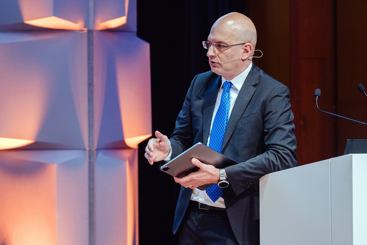 OpenFiberIT's tweet image. Orgogliosi di aver partecipato alla #FTTHConference 2025 di @FTTHCouncilEU, contribuendo al dibattito sulle prospettive della #connettività in Europa. In #OpenFiber lavoriamo per realizzare un&apos;infrastruttura all’avanguardia e creare un futuro sempre più connesso e #sostenibile…