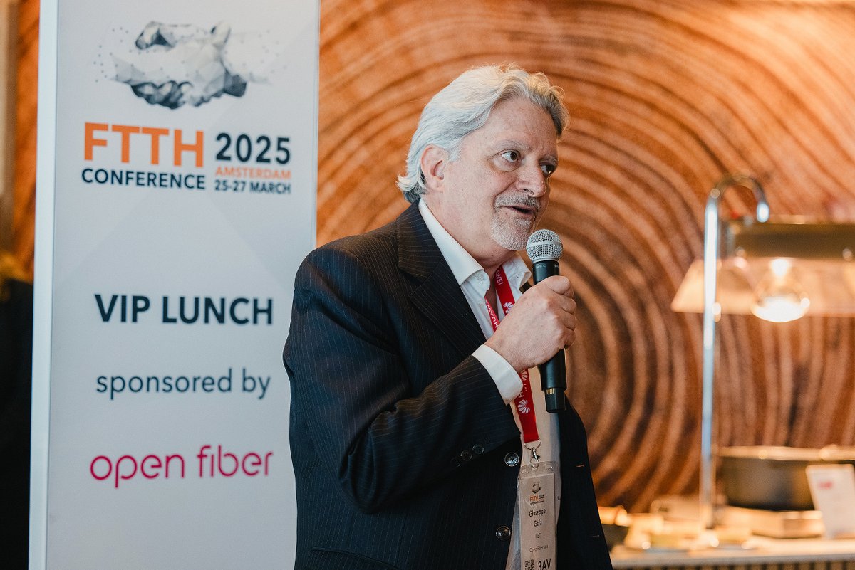 OpenFiberIT's tweet image. Orgogliosi di aver partecipato alla #FTTHConference 2025 di @FTTHCouncilEU, contribuendo al dibattito sulle prospettive della #connettività in Europa. In #OpenFiber lavoriamo per realizzare un&apos;infrastruttura all’avanguardia e creare un futuro sempre più connesso e #sostenibile…