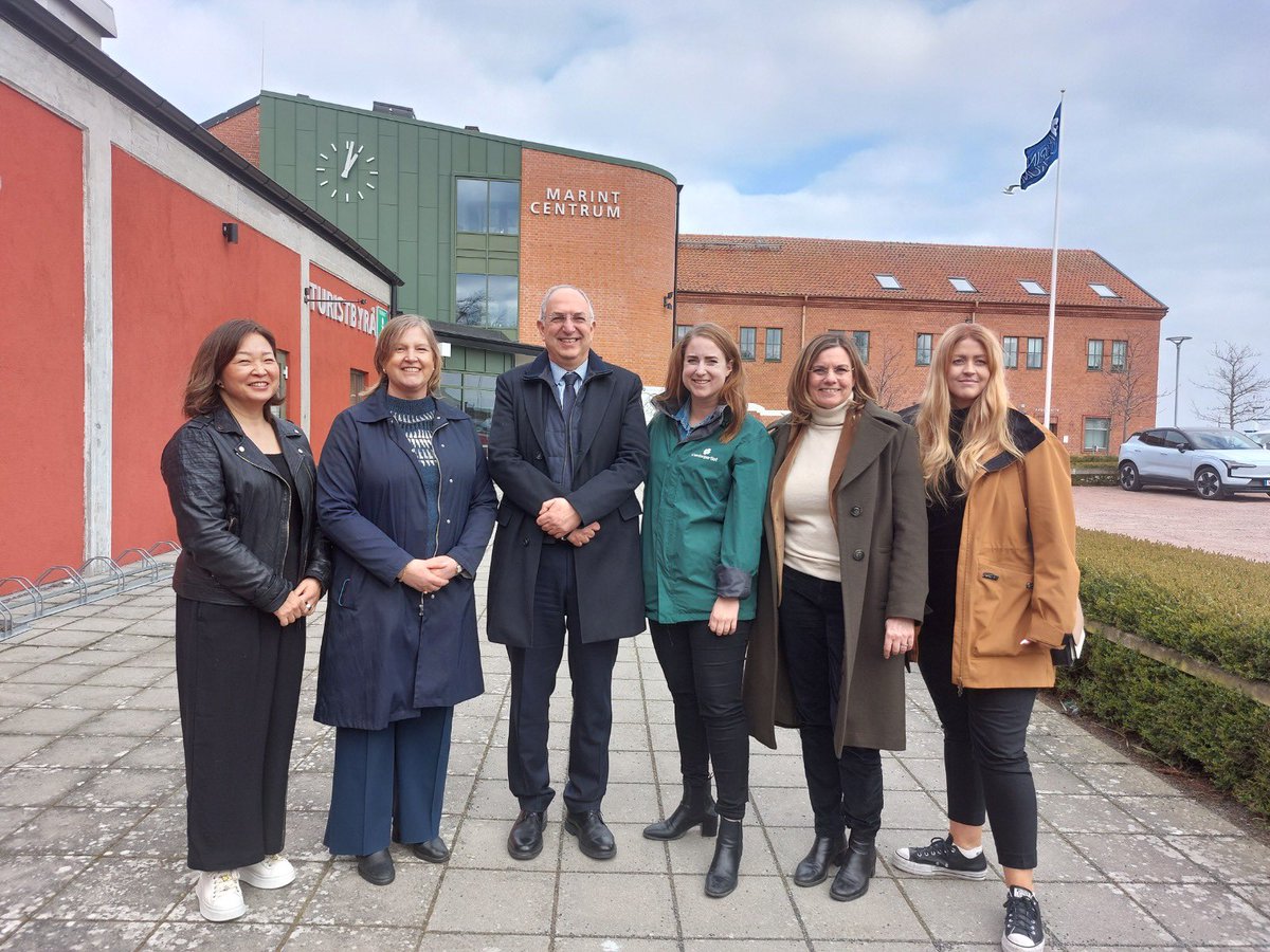Costas Kadis (@costaskadis) on Twitter photo Honored to open today's constructive discussions at the 🇸🇪Marint Centrum!
As we unite for the #Balticsea, let’s build a holistic approach to tackle the challenges.
Thanks to @JessicaPolfjard, <a href="/IsabellaLovin/">Isabella Lövin 🌻</a>, <a href="/KarinKarlsbro/">Karin Karlsbro</a>, @SofieErikssonMEP & <a href="/emmawiesner/">Emma Wiesner</a>
for organising! Honored to open today's constructive discussions at the 🇸🇪Marint Centrum!
As we unite for the #Balticsea, let’s build a holistic approach to tackle the challenges.
Thanks to @JessicaPolfjard, <a href="/IsabellaLovin/">Isabella Lövin 🌻</a>, <a href="/KarinKarlsbro/">Karin Karlsbro</a>, @SofieErikssonMEP & <a href="/emmawiesner/">Emma Wiesner</a>
for organising!