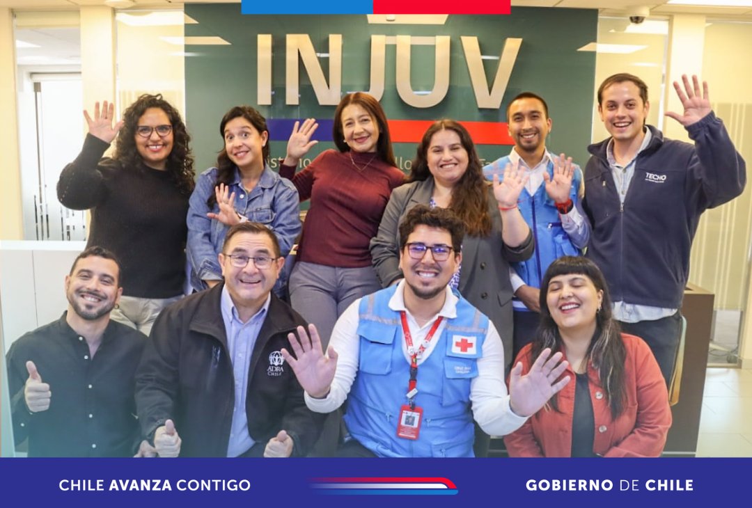 Tuvimos una nueva sesión con la Mesa Nacional de Voluntariado, donde abordamos temas clave como la preparación del voluntariado Chile se prepara, la coordinación para el resto del año y la definición de nuestra estructura de trabajo. ¡Seguimos avanzando! 🙌🏻