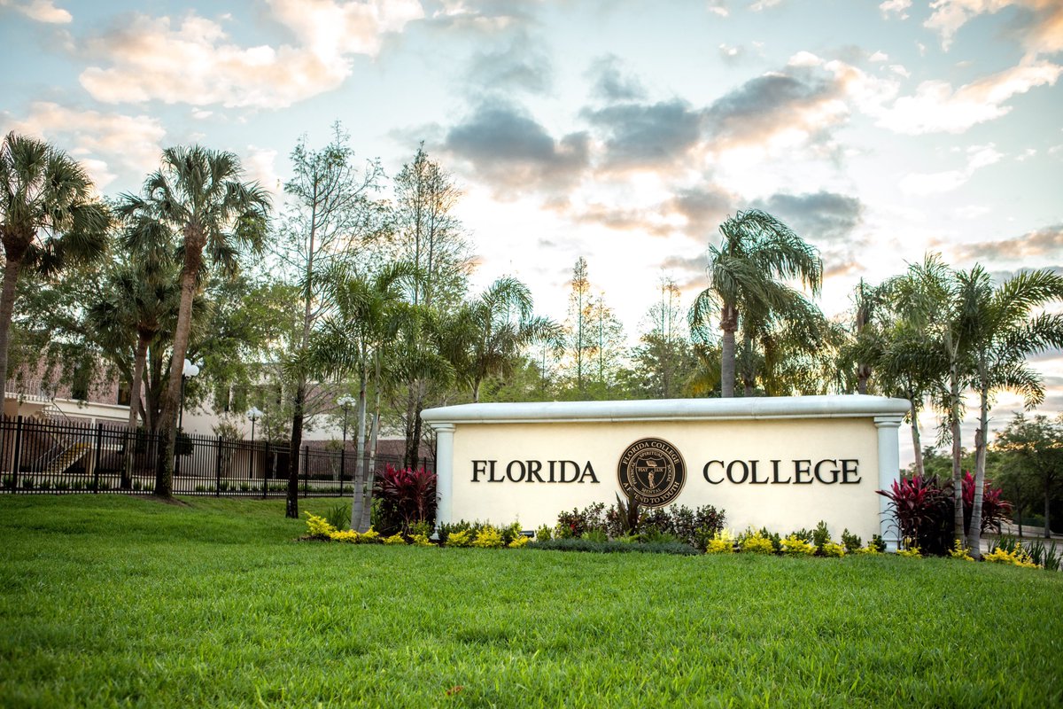 CoachBBurn_12's tweet image. Florida College Falcons (NAIA) @FC_Hoops_  @FC_Athletics_ 
✅Located 20 minutes from downtown Tampa 
✅Top-level NAIA Basketball Competition 
✅Great Education 
✅Amazing place to grow athletically, educationally, spiritually

@NAIAHoopsReport @prephoopsfl @transferportal