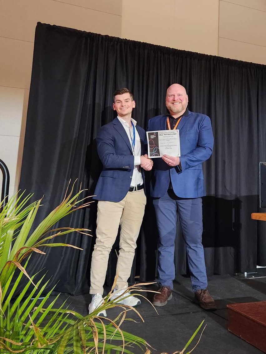 UF Myology Institute (@ufmyology) on Twitter photo Congratulations to Alexander van Deventer (Poster 158) and Toby Chambers (Poster 168) as winners of the AJP Cell Physiology <a href="/AJPCellPhys/">AJP-Cell Physiology</a> Pre and Post-doctoral Outstanding Poster Award at ASMB! Congratulations to Alexander van Deventer (Poster 158) and Toby Chambers (Poster 168) as winners of the AJP Cell Physiology <a href="/AJPCellPhys/">AJP-Cell Physiology</a> Pre and Post-doctoral Outstanding Poster Award at ASMB!