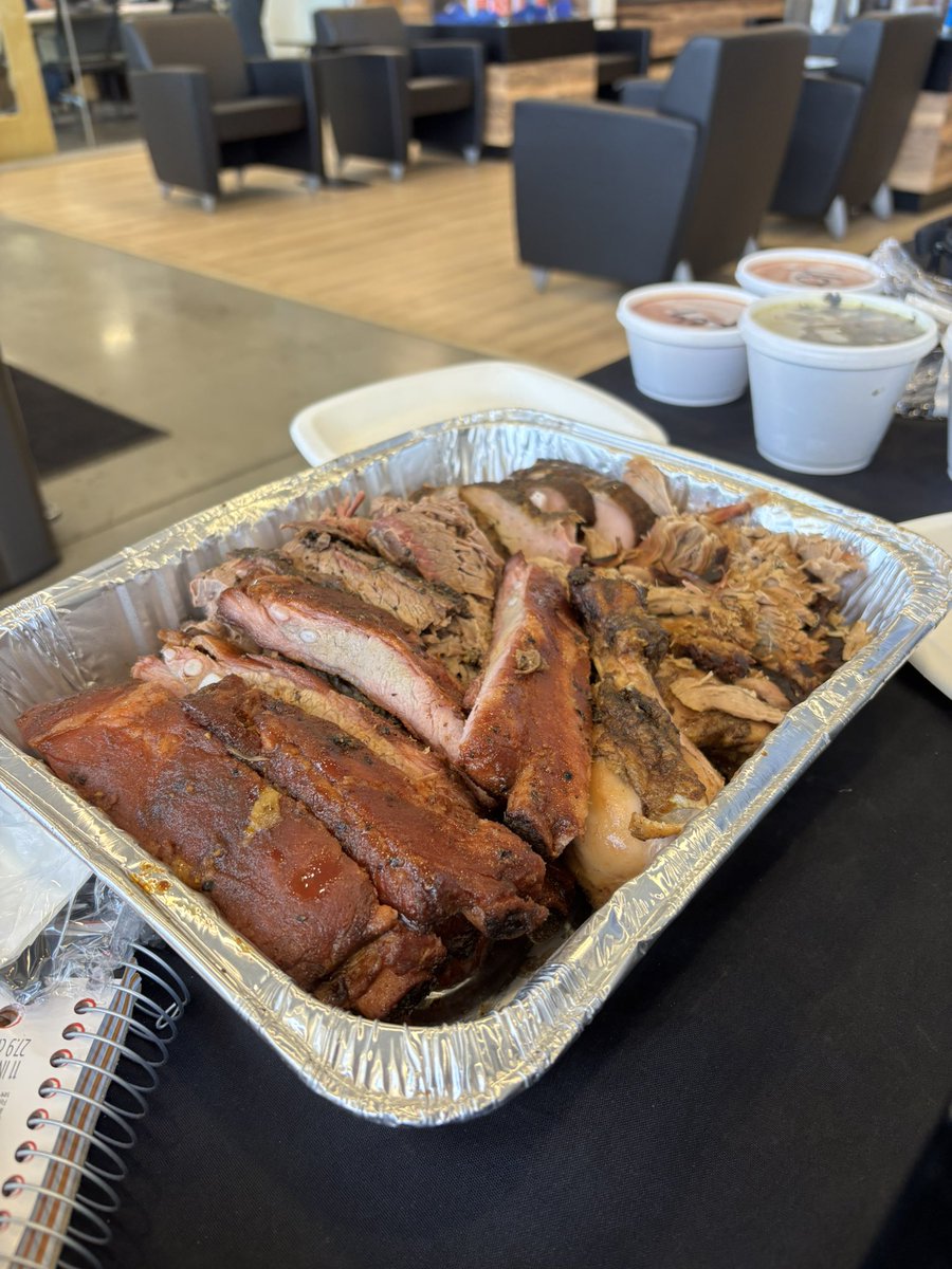 markrsports's tweet photo. We sent a hungry Louie to Oklahoma Smoke pick up some lunch and Brad fainted on the air! 

😍😍😍😍😍 We love you too!

Thank you Jared Hunter! https://t.co/6ENQzaHDU8