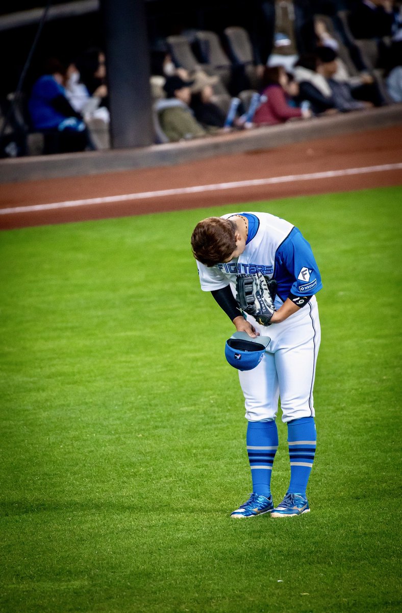 ybaseball6's tweet photo. いつも応援ありがとうございます！

感謝の気持ちを忘れずに。
野球が出来る喜びを全身で。

今年はやります🔥
2025年も熱いご声援をよろしくお願いいたします！ https://t.co/JFvLK6ekZn