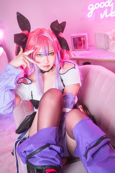 Twitterのコスプレ画像13