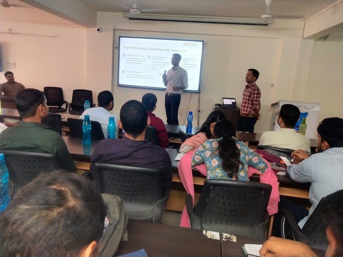 BhopalNacin's tweet image. NACIN ZC Bhopal successfully concluded the first-ever psychometric analysis of trainee officers under 'Constant Learning' with @NeuCodeTalent in 2 phases! After impactful coaching, participants gave a standing ovation. What a journey! #ConstantLearning