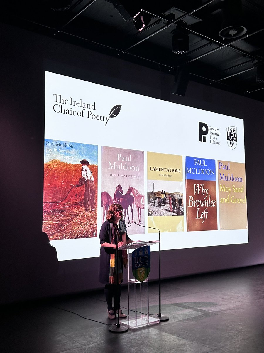 HumanitiesUCD's tweet image. An honour to welcome the Ireland Chair of Poetry Prof. Paul Muldoon into our milieu at the #Trapdoor @ucddublin for ‘Ferriter’s Cove’ @poetryireland with Assoc Prof. Lucy Collins and Prof. Margaret Kelleher @UCD_English
